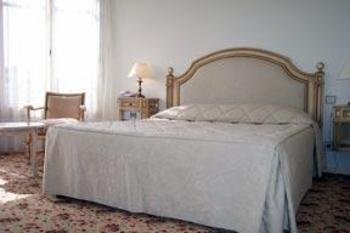 Quality Hotel Carlton Beaulieu - France - Nice