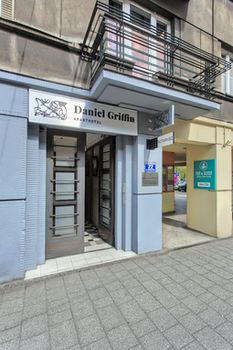 Daniel Griffin Aparthotel (ex BlueBells Apartments) - Poland - Krakow