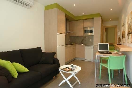 Apartamentos Ramblanova - Spain - Barcelona