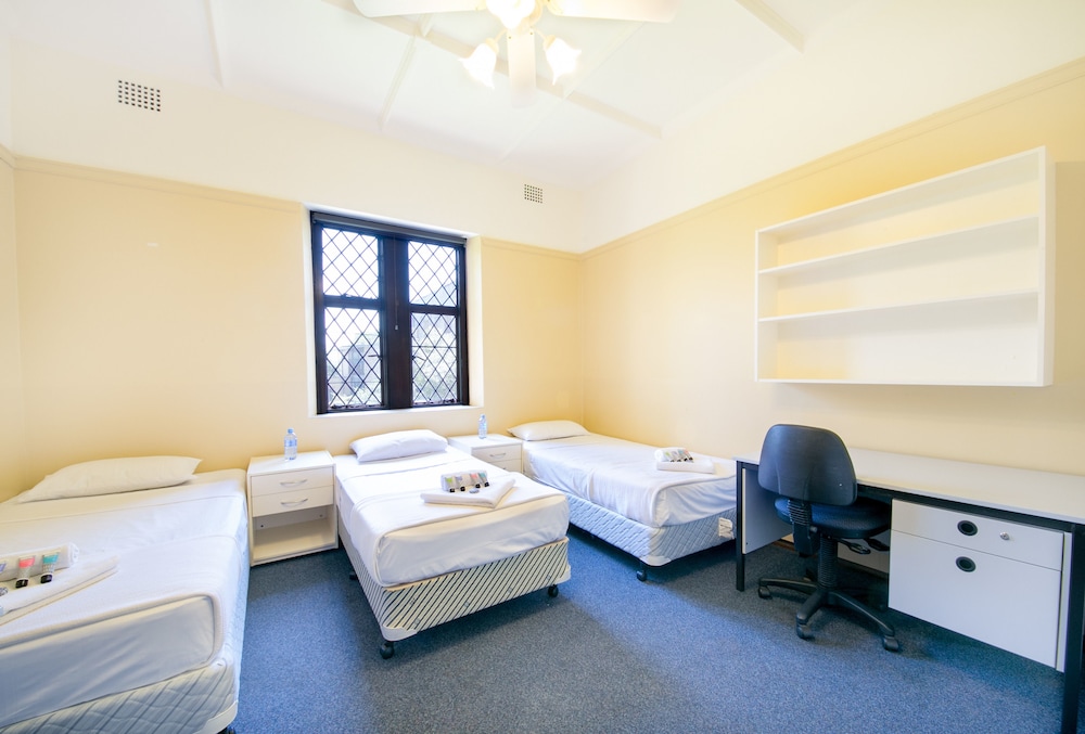 GLEBE SPACE - Australia - Sydney