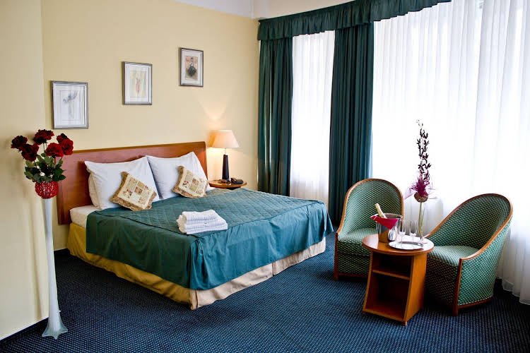 Hotel Harmony - Czech Republic - Prague