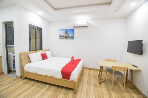 RedDoorz Premium near E-Town - Vietnam - Ho Chi Minh City