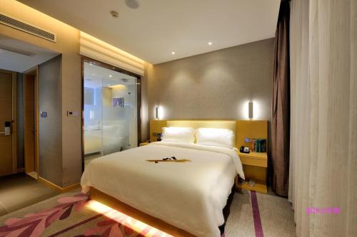 Lavande Hotel Shanghai Jiading Xincheng Stadium Branch - China - Shanghai