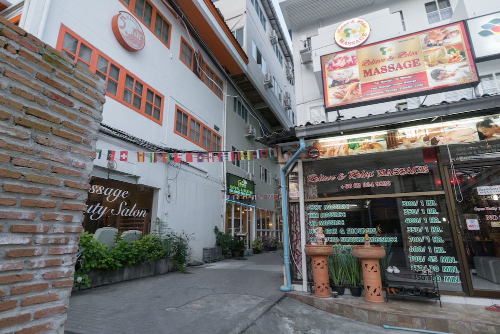 Hangover Inn - Thailand - Phuket