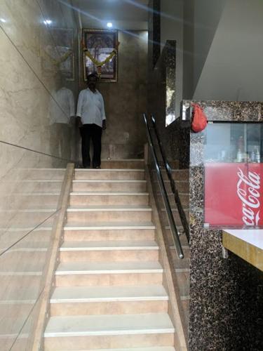 Zipstay Shreya lodging - India - Mumbai (Bombay)