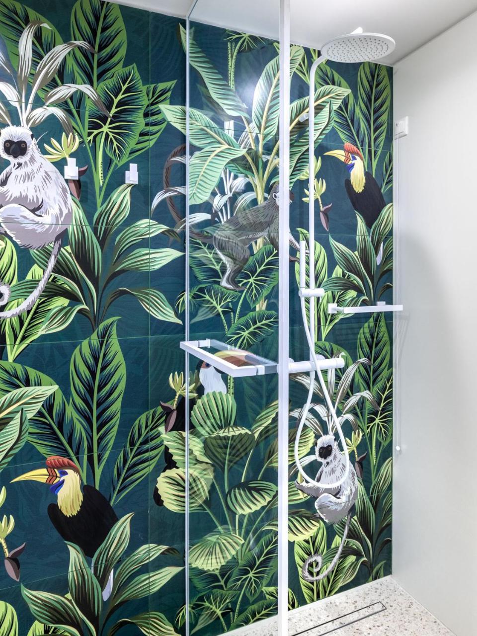 Amazon Hotel - Greece - Athens