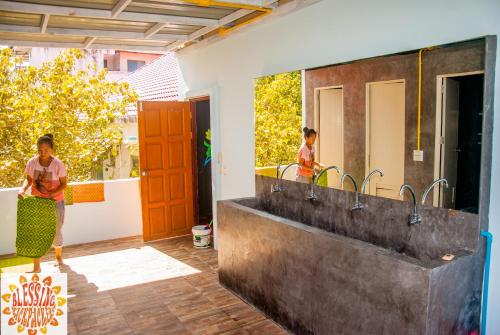 Blessing Backpackers - Thailand - Koh Phangan