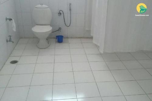 1 BR Boutique stay in Bulandshahar, Kuchesar (98B5), by GuestHouser - India - New Delhi