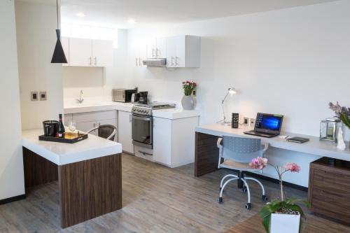 FlowSuites WTC - Mexico - Mexico City