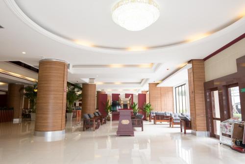 S.T.Hotel (Shuntai Hotel) - Thailand - Bangkok