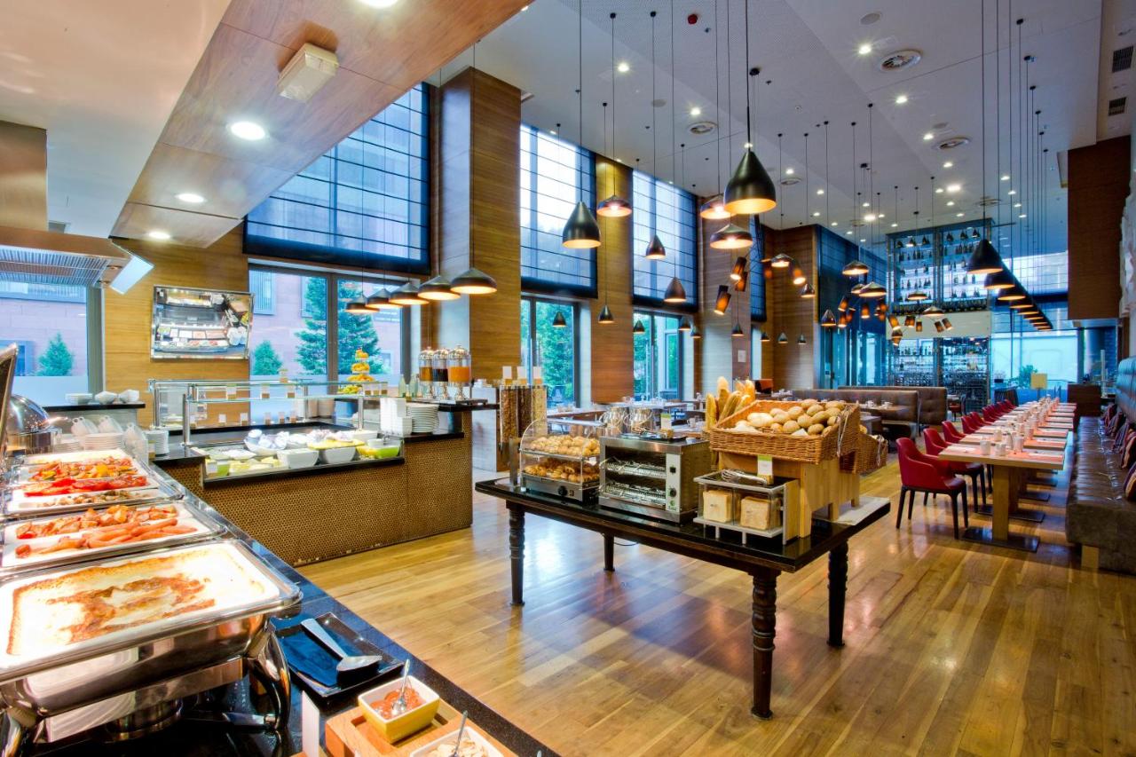 DoubleTree by Hilton Zagreb - Croatia - Zagreb