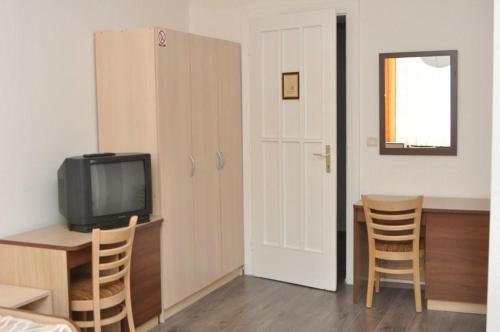 Triple Room Zagreb 14837b - Croatia - Zagreb