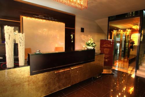 Hotel Cenacolo - Italy - Naples
