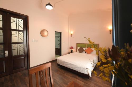 Old Quarter Family Hotel - Vietnam - Hanoi and North