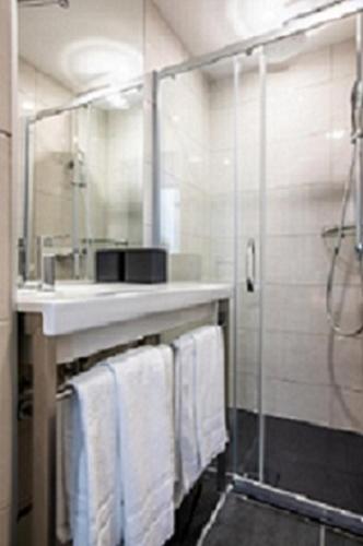 VILLA MADEMOISELLE - France - Paris