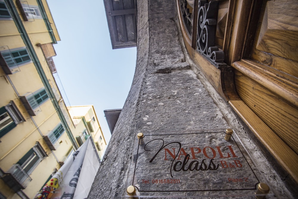 Napoliclass B&B - Italy - Naples