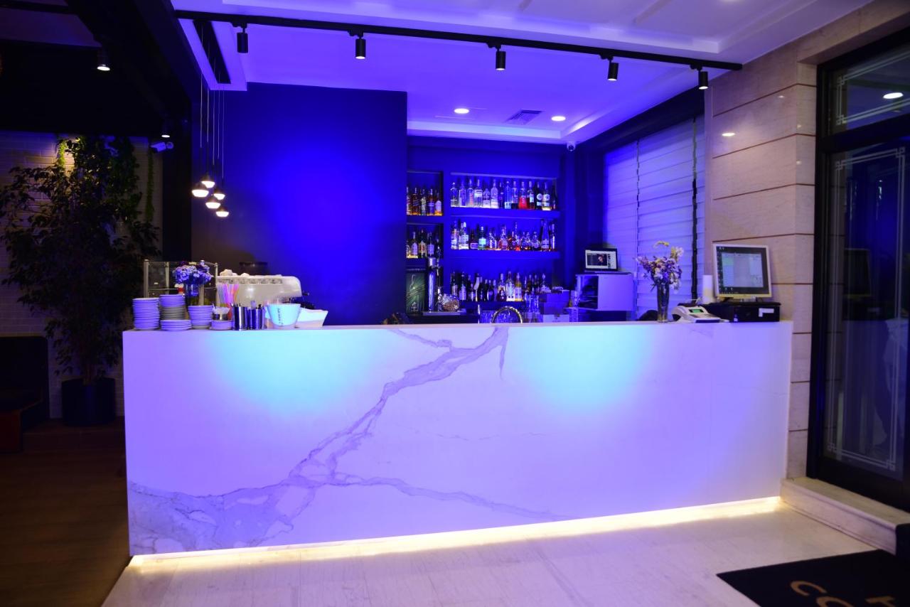 Hotel Comfort - Albania - Tirana