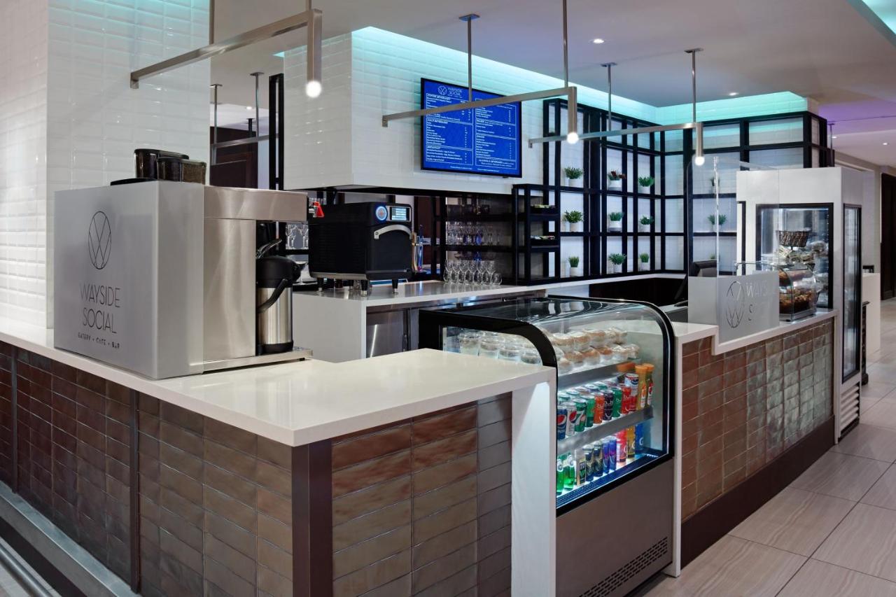 Toronto Airport Marriott Hotel - Canada - Toronto