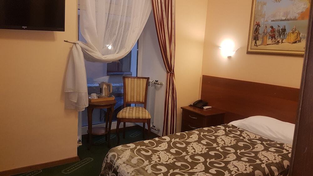 Piterskaya Club Hotel - Russian Federation - St. Petersburg