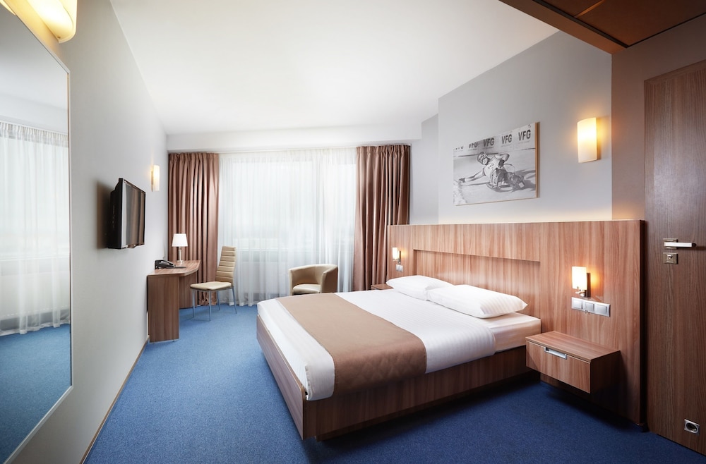 Slavyanskaya Hotel - Belarus - Minsk