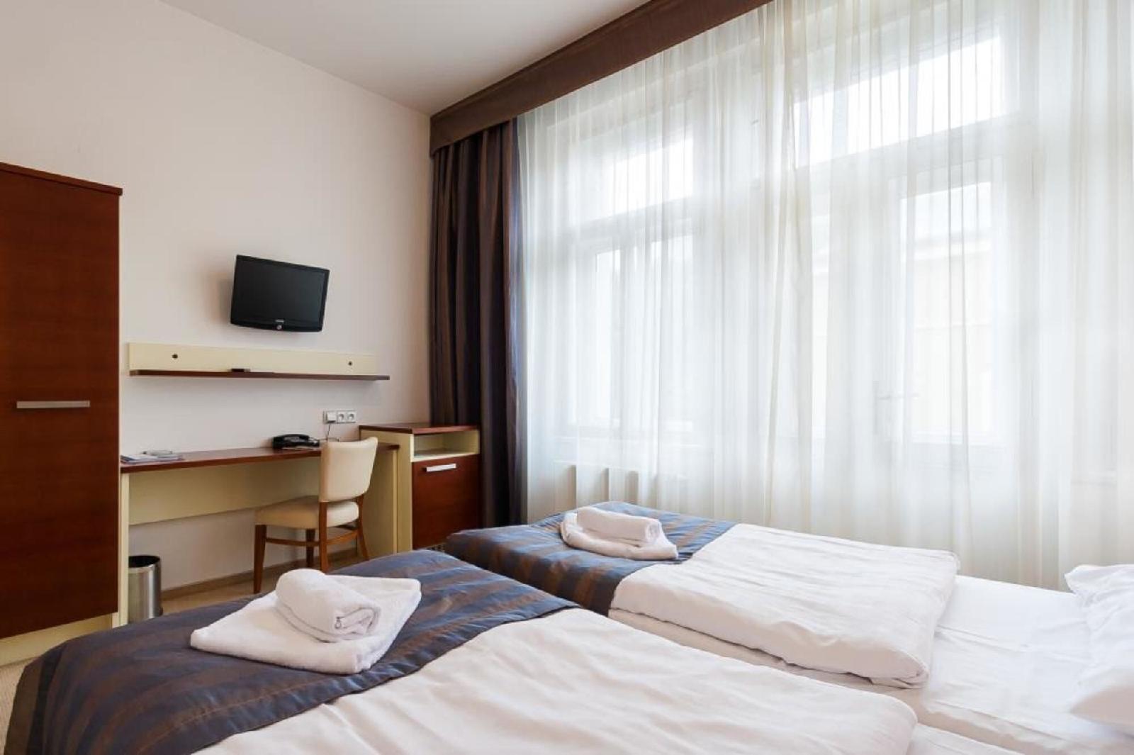 Hotel Gloria - Czech Republic - Prague