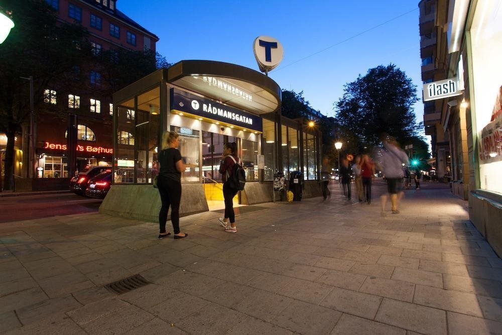 ApartDirect Sveav?gen - Sweden - Stockholm