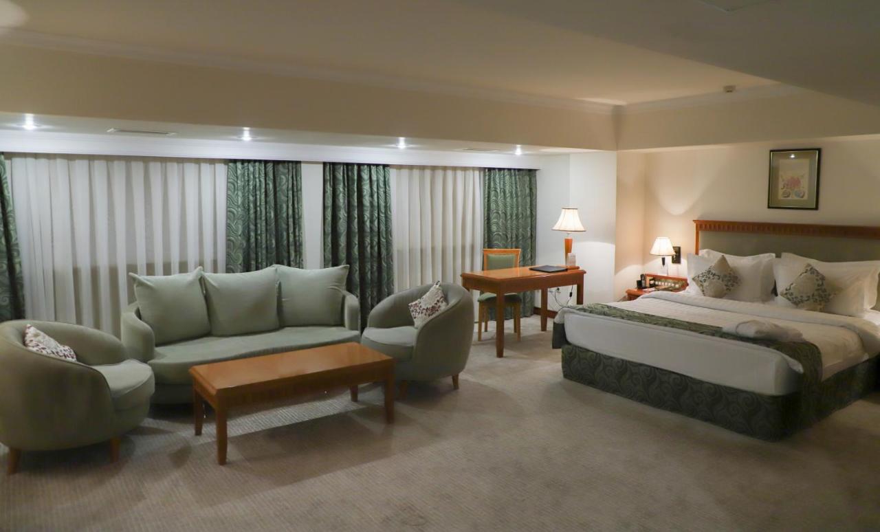 Ramada by Wyndham Tashkent - Uzbekistan - Tashkent