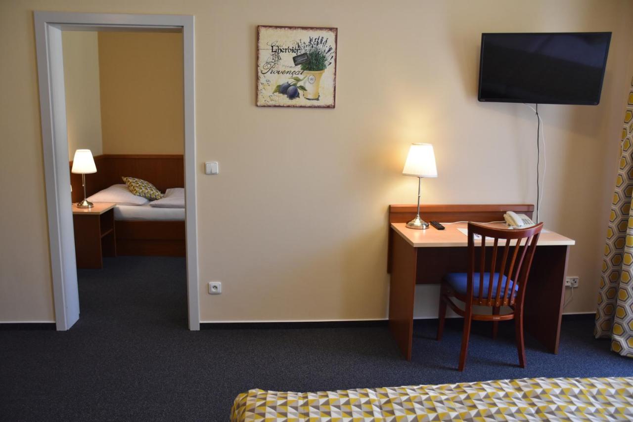 Aparthotel Austria Suites - Czech Republic - Prague