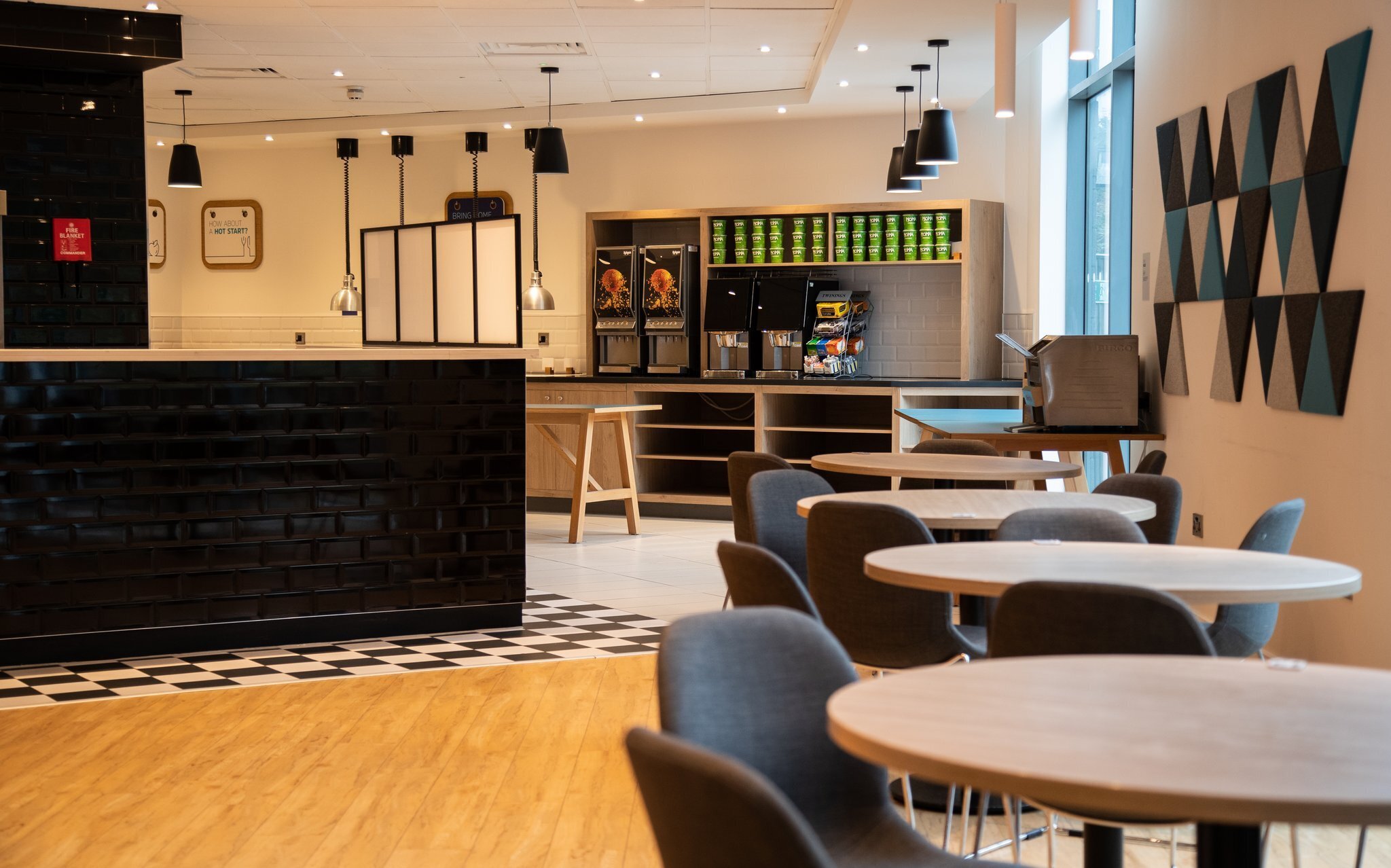 Premier Inn London Stansted Airport - United Kingdom - London