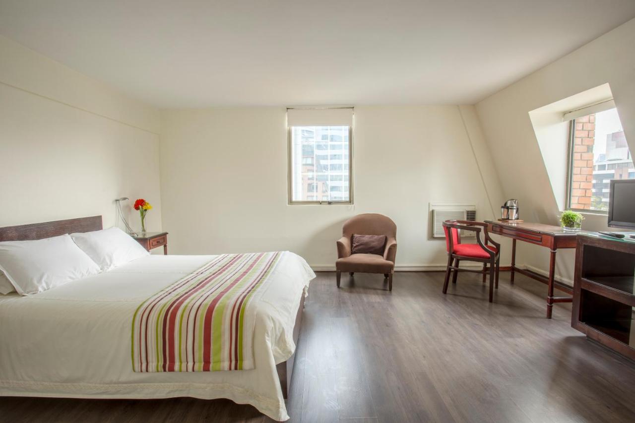 Neruda Express - Chile - Santiago