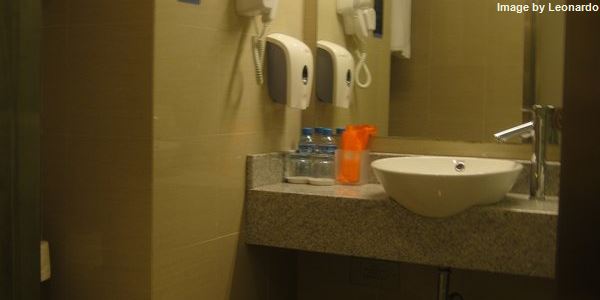 HOLIDAY INN EXPRESS SHANGHAI NANHUIZUI - China - Shanghai