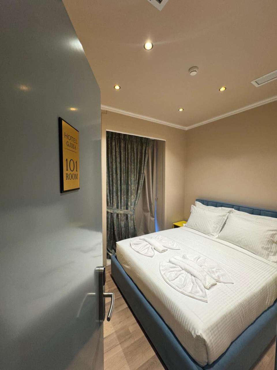 Kruja Hotel - Albania - Tirana