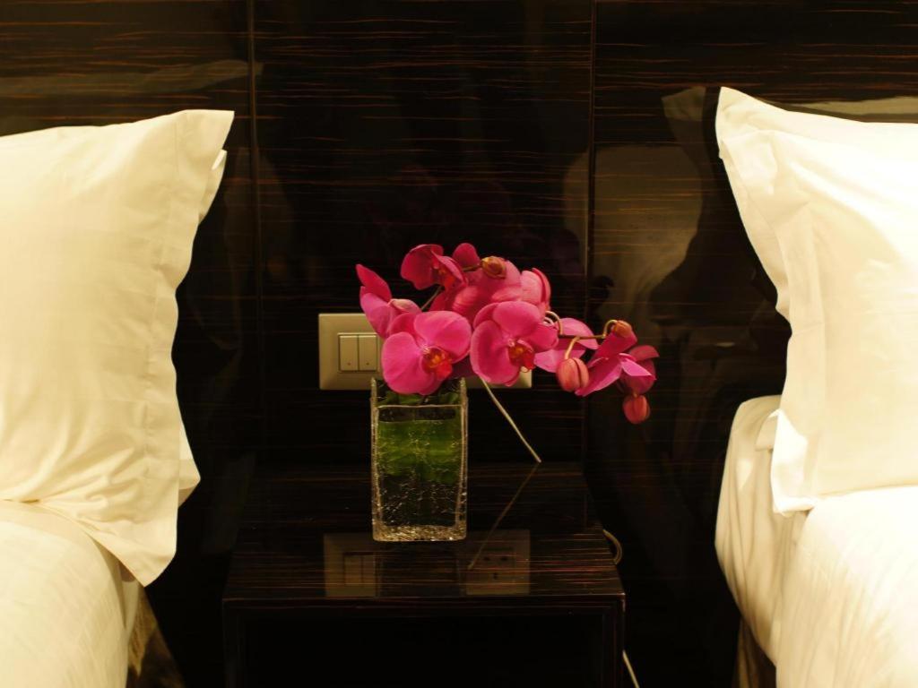 Noble Park Hotel - China - Hong Kong
