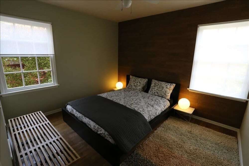 Venice Beachwood - 2 BR Recently remodeled Midcentury Design Suite 5 min Walk to Beach! - MOD 42167 - United States - Los Angeles