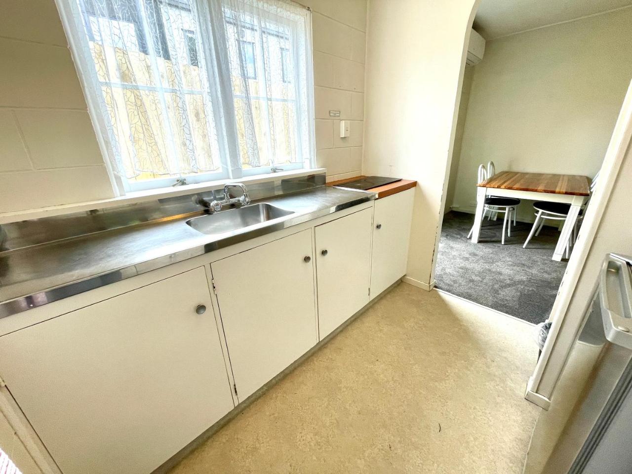 Browns Bay Olive Tree - Pet Friendly Family Apartment - New Zealand - Auckland