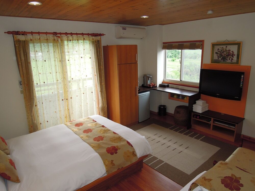 Deep Breathing B&B - Taiwan - Hualien
