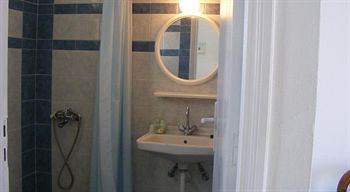 Robertos Villas 3 * Robertos Villas 3 *