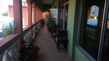 YOGA & WELLNESS CENTER ROSEHALL DELUXE