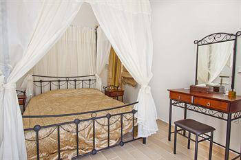 Santorini Renaissance 3 * Santorini Renaissance 3 *