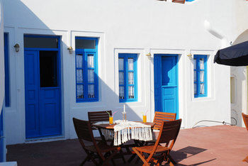 Oia’s Retreat 3 * Oia’s Retreat 3 *