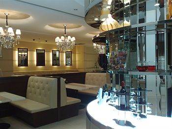 CHICAGO SUITES INTERNATIONAL