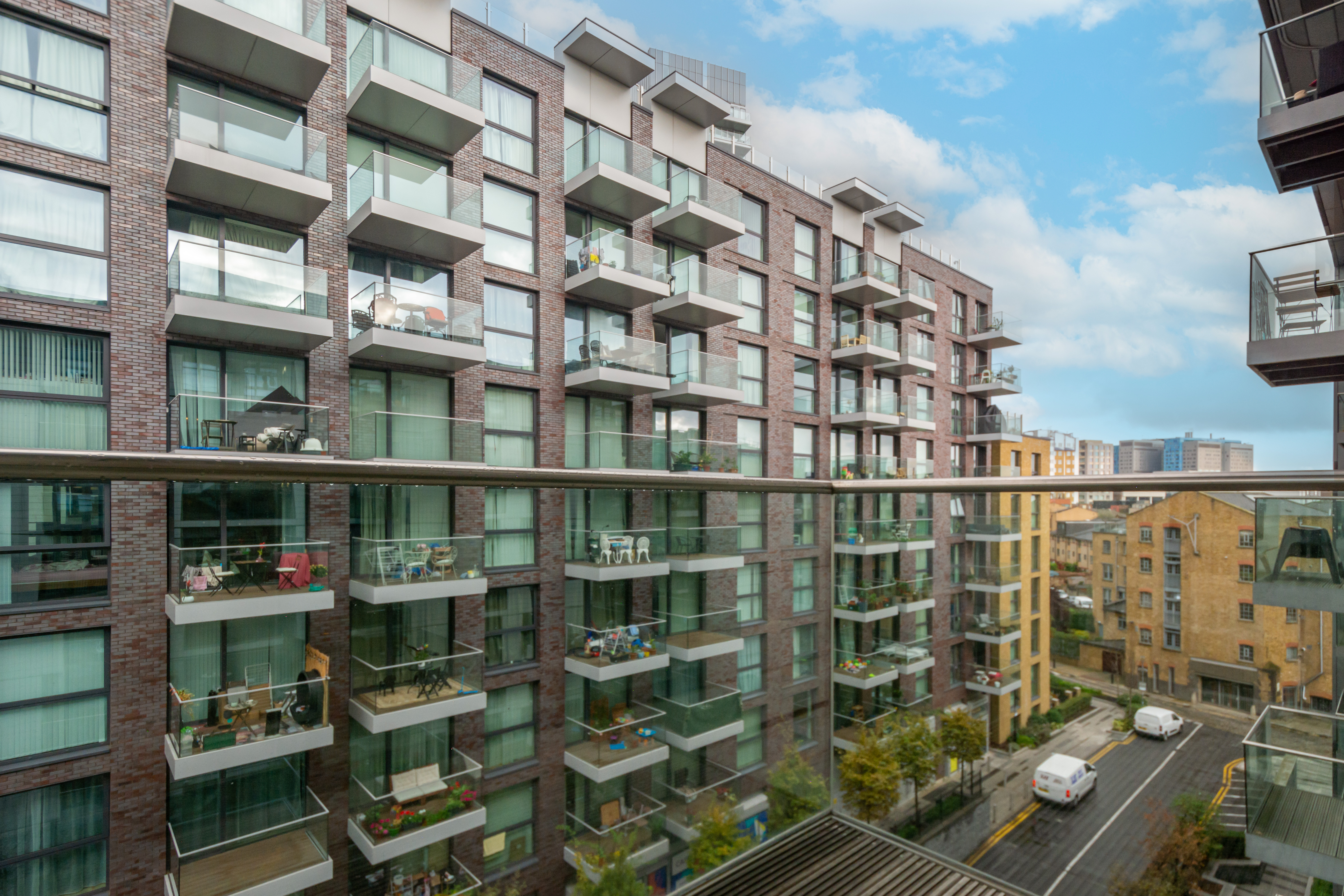 SACO TOWER HILL - LEMAN ST - United Kingdom - London