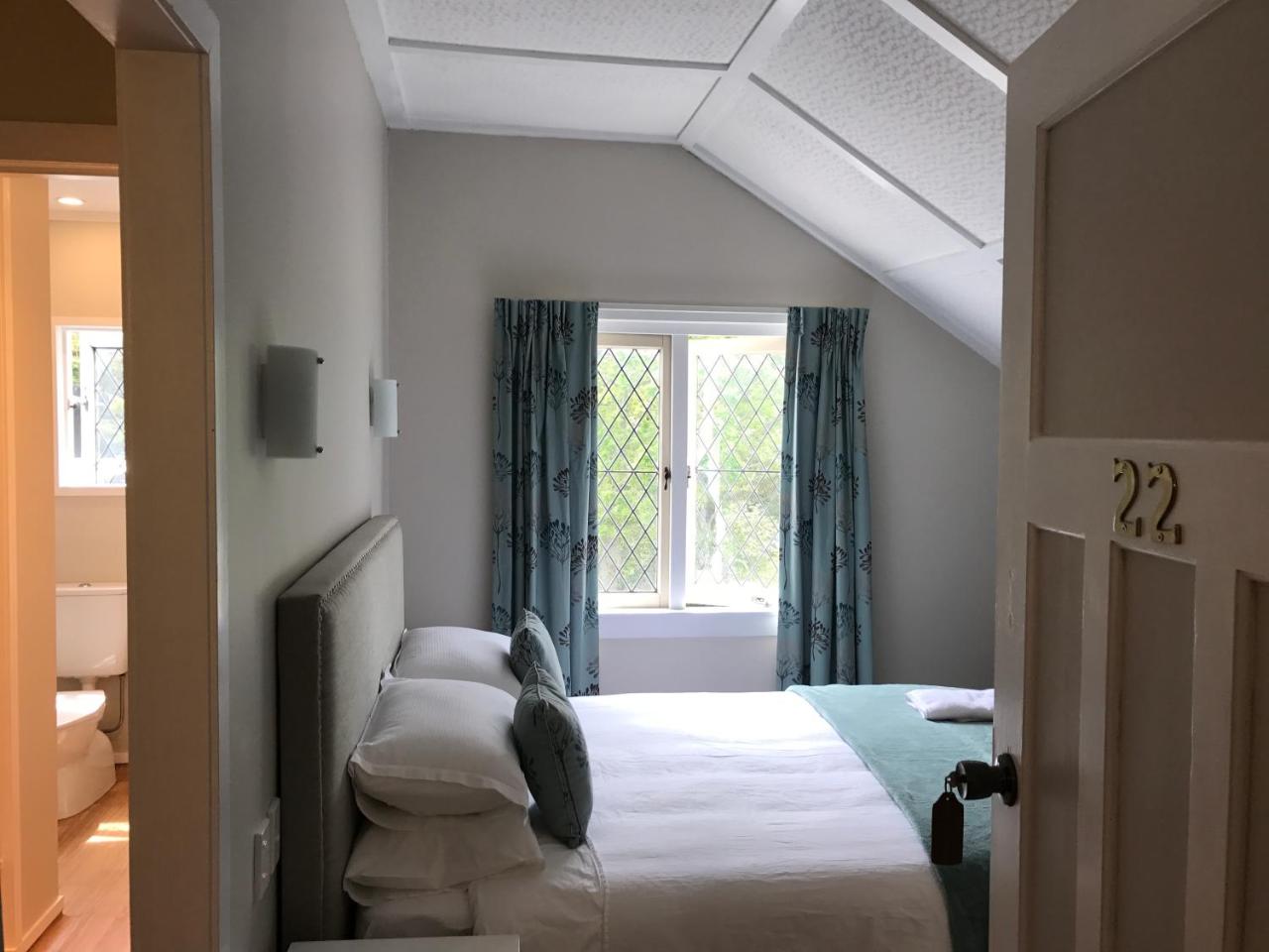 Bridgehouse Lodge - New Zealand - Auckland