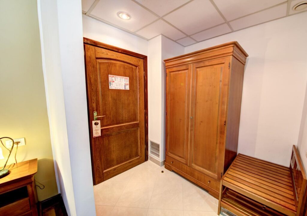 Hotel Reginetta II - Romania - Bucharest