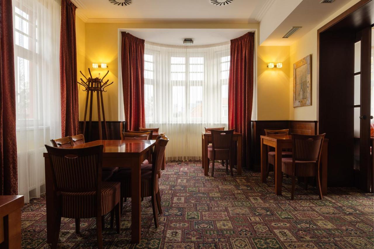 Hotel Villa - Czech Republic - Prague