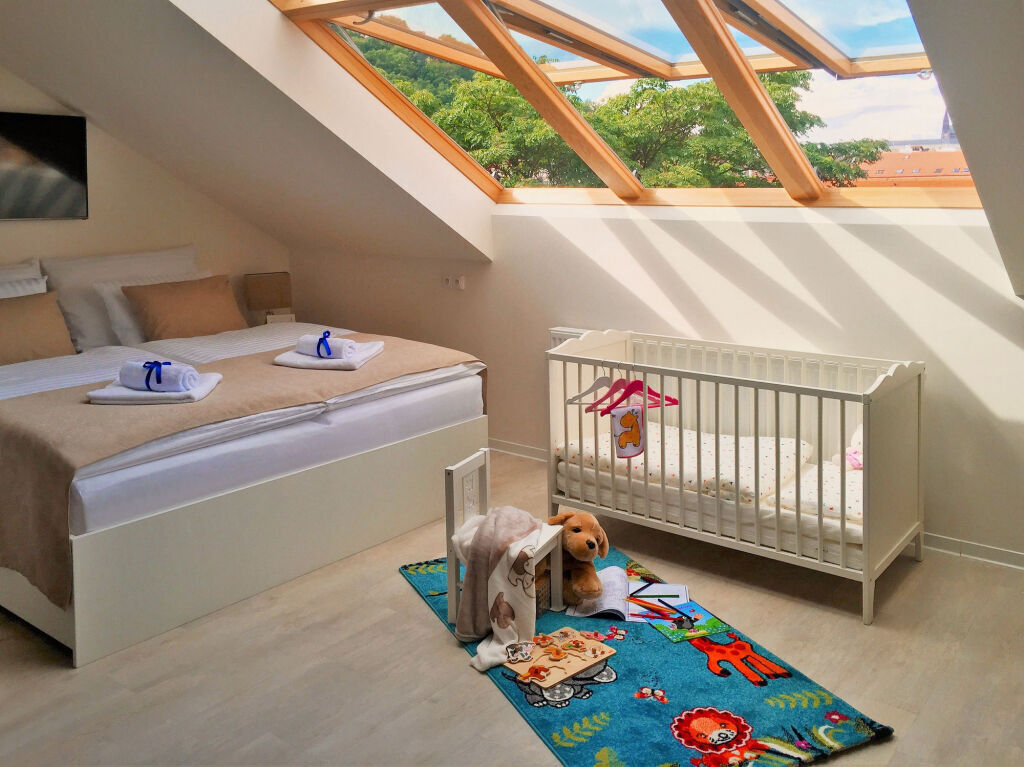 REMEMBER RESIDENCE - Czech Republic - Prague