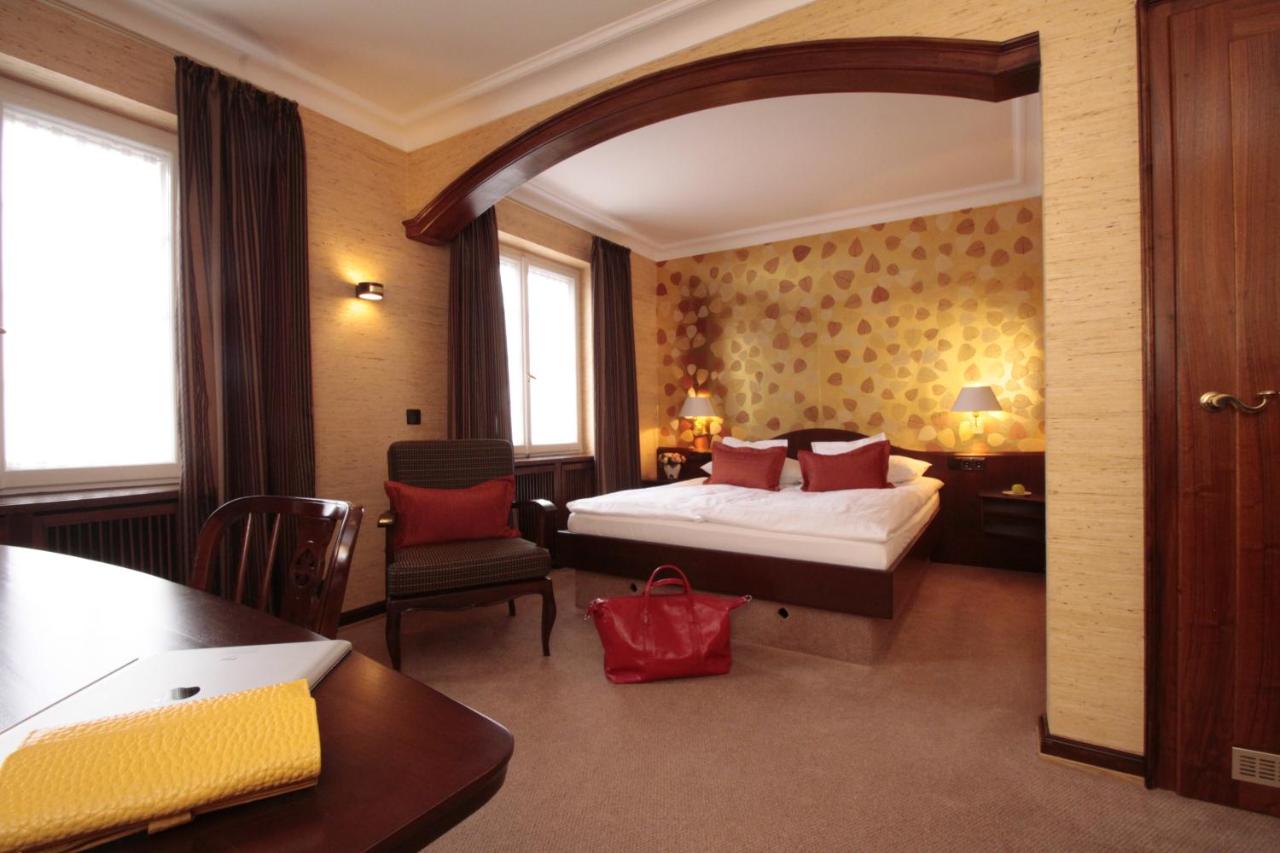 Hotel Oberkirch & Restaurant Oberkirchs Weinstube - Germany - Black Forest