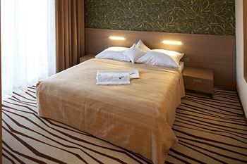 HOTEL PONTEO - ACTIVITY PARK RUSOVCE BRATISLAVA - Slovakia - Bratislava