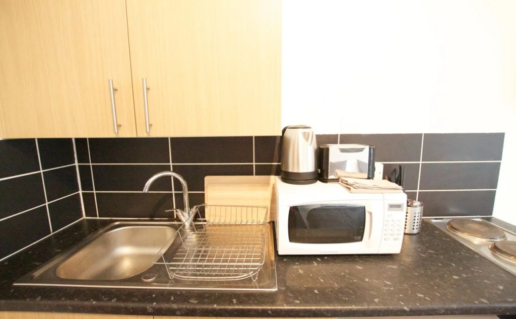 Kensington Apartments - Avonmore Road - United Kingdom - London