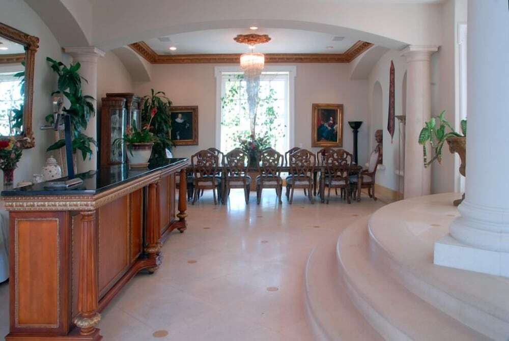 The Stradella Court Mansion - United States - Los Angeles